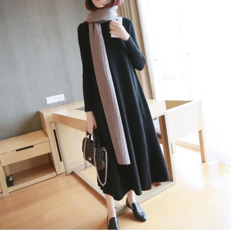 Autumn and winter knit dress 2018 new genuine large size women's retro large swing long sleeve loose sweater dress
Autumn and winter knit dress 2018 new genuine large size women's retro large swing long sleeve loose sweater dress