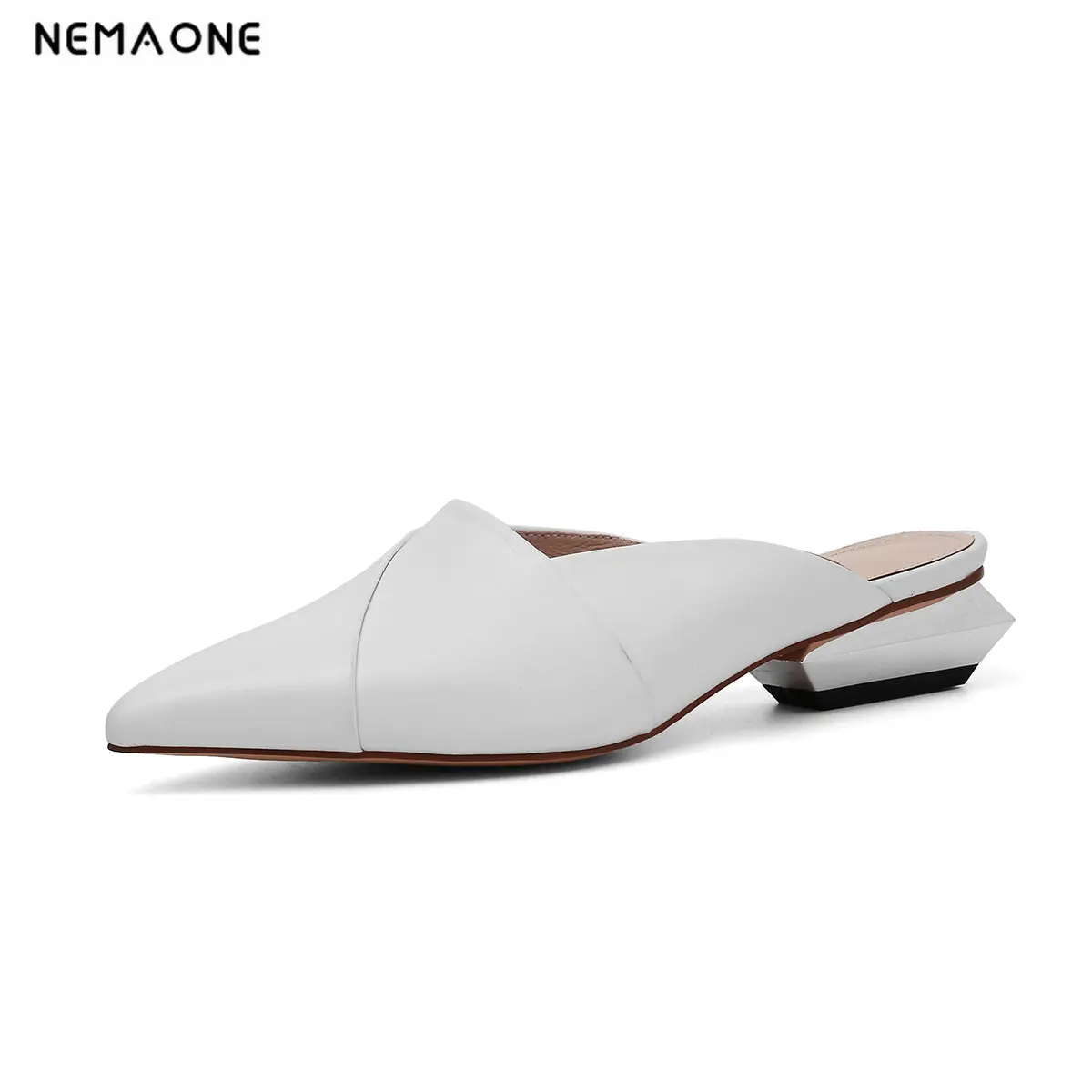 NEMAONE Women Genuine Leather Shoes Women slippers Summer Shoes Woman Low Heeled Comfort Casual Shoes Ladies Slippers Sandals 
NEMAONE Women Genuine Leather Shoes Women slippers Summer Shoes Woman Low Heeled Comfort Casual Shoes Ladies Slippers Sandals