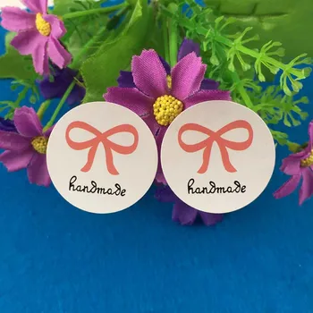 500PCS/Lot White Paper Cursive"Hand Made" Stickers With Pink Bowknot Self-adhesive Sticker Labels DIY For Gift/Box/Bake/Jewelry
500PCS/Lot White Paper Cursive"Hand Made" Stickers With Pink Bowknot Self-adhesive Sticker Labels DIY For Gift/Box/Bake/Jewelry