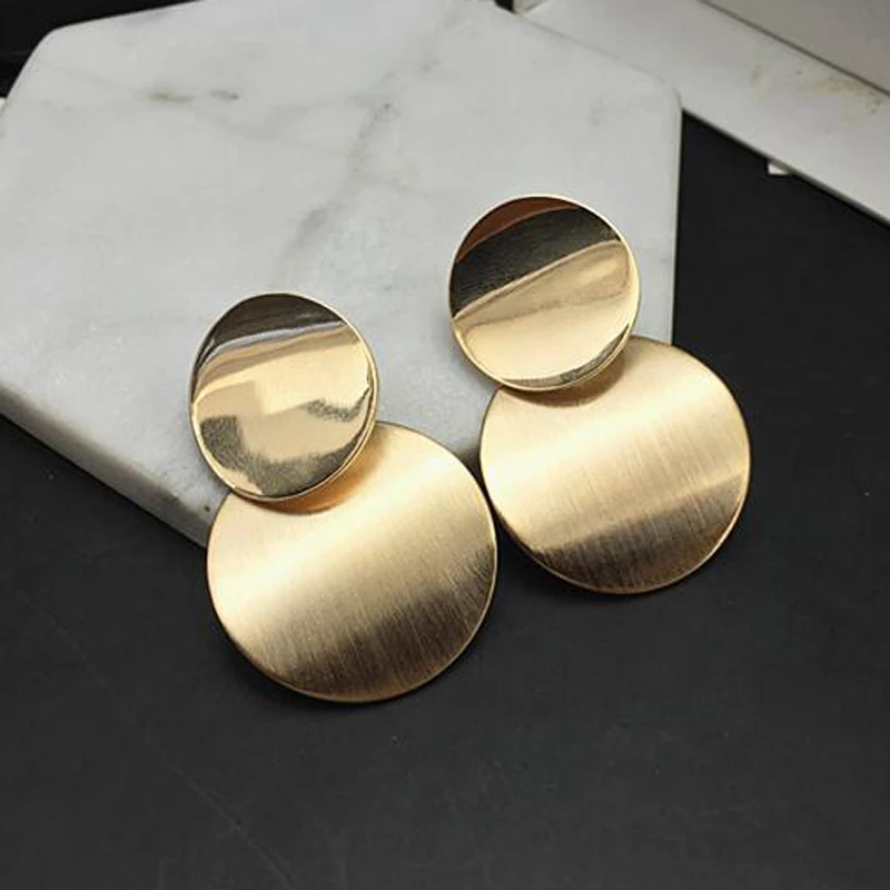 KMVEXO New 2018 Gold Silver Color Statement Geometric Circle Metal Pendientes Earrings for Women Fashion Drop Earring Brincos
KMVEXO New 2018 Gold Silver Color Statement Geometric Circle Metal Pendientes Earrings for Women Fashion Drop Earring Brincos