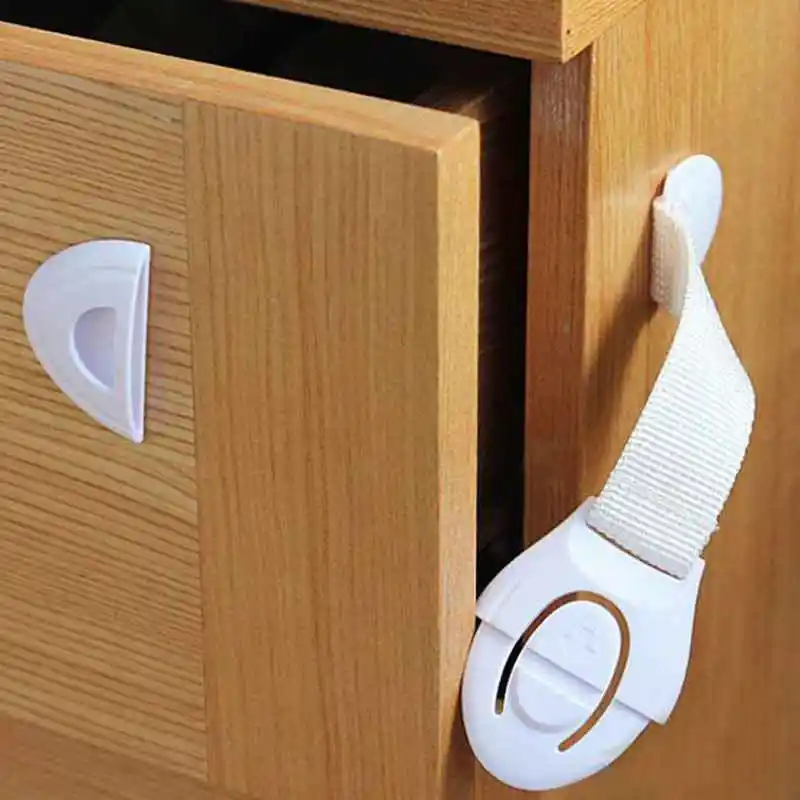 1 Pc Newest Baby Safety Doors Drawers Toilet Lock Multi-function Cloth Belt Safety Adhesive Lock Baby Safety Accessories
1 Pc Newest Baby Safety Doors Drawers Toilet Lock Multi-function Cloth Belt Safety Adhesive Lock Baby Safety Accessories