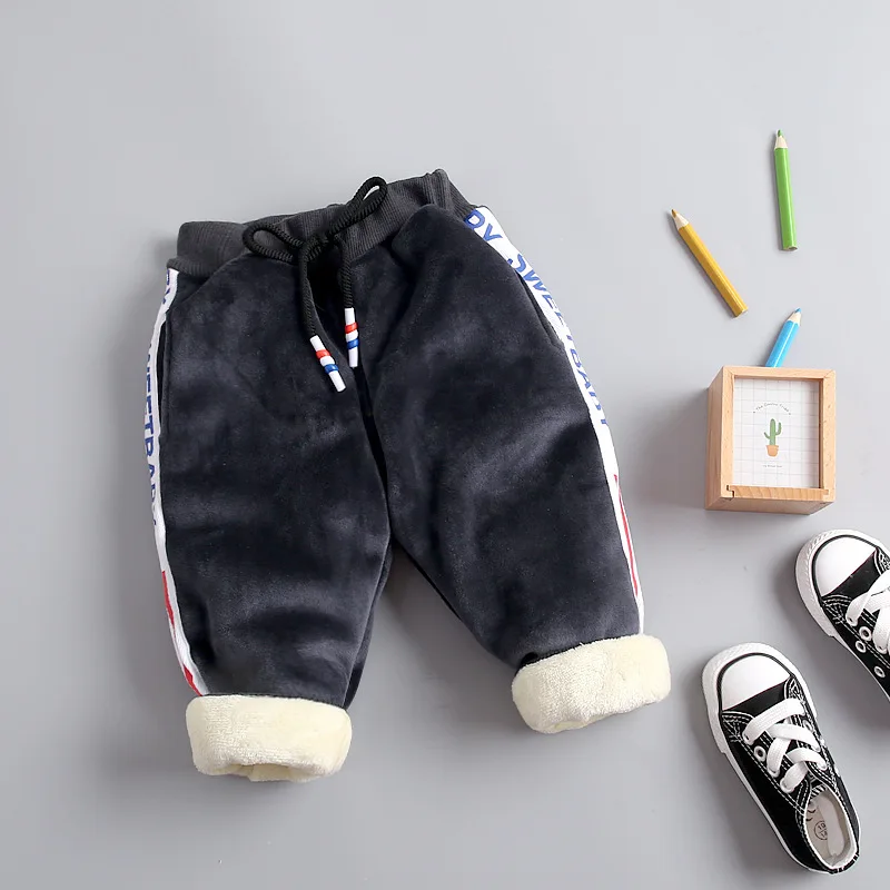 Boys warm pants winter children casual cotton plus velvet pants for baby kids sports thicken trousers children clothing outfits
Boys warm pants winter children casual cotton plus velvet pants for baby kids sports thicken trousers children clothing outfits