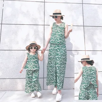 Family Matching Outfits Mother Daughter Sets Linen Vest+Wide-leg Trouser 2PCS Suit Family Look Girls Fashion Vacation Clothes
Family Matching Outfits Mother Daughter Sets Linen Vest+Wide-leg Trouser 2PCS Suit Family Look Girls Fashion Vacation Clothes