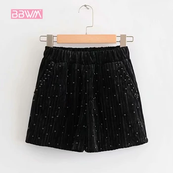 2018 autumn shorts female elastic waist wide leg pants beaded rivet pants women's hot pants
2018 autumn shorts female elastic waist wide leg pants beaded rivet pants women's hot pants