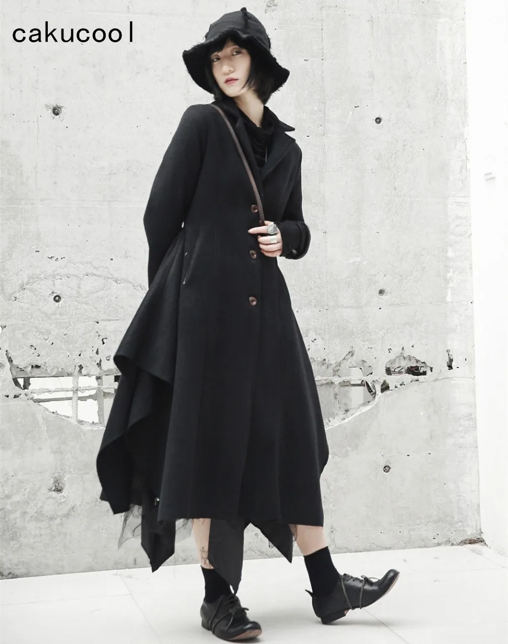 Cakucool New Winter Coat Women Slim Asymmetric Design Black Skirt Outwear Novelty Design Gothic Wool Blends Femme Women Clothing
Cakucool New Winter Coat Women Slim Asymmetric Design Black Skirt Outwear Novelty Design Gothic Wool Blends Femme Women Clothing
