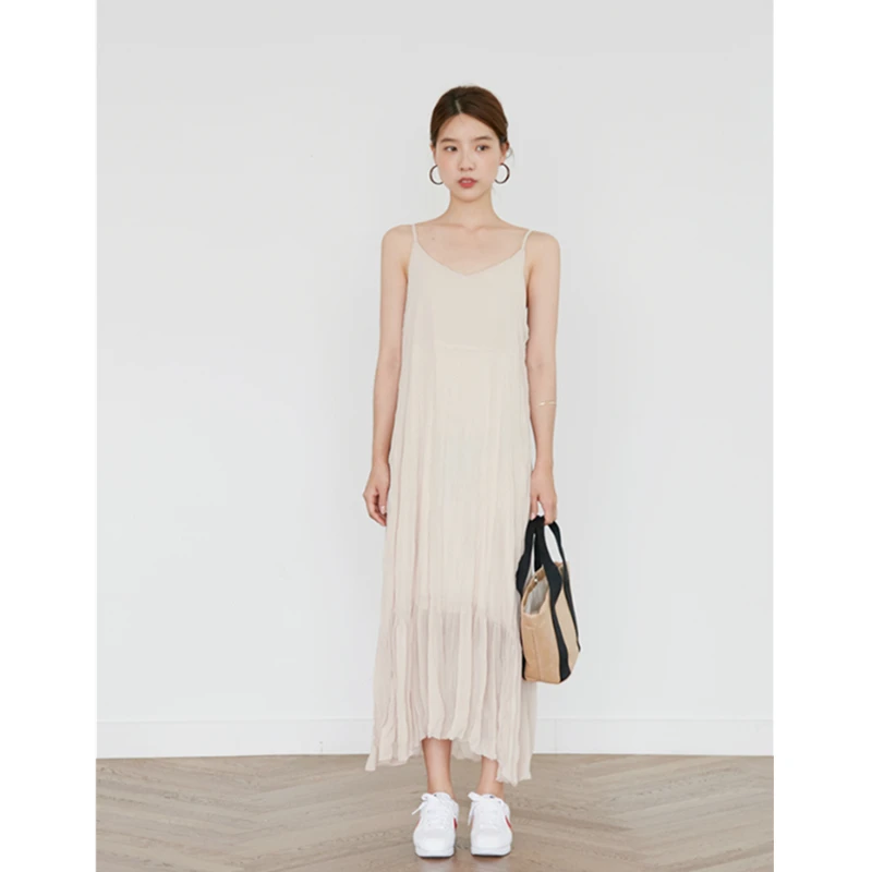spring and autumn new 2018 women dress apricot sling chiffon straight Loose long dress medium and long section summer dress
spring and autumn new 2018 women dress apricot sling chiffon straight Loose long dress medium and long section summer dress