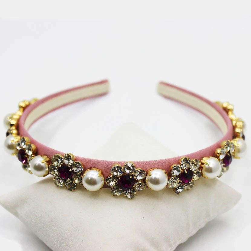 2019 Fashion Baroque Style Pearl Flower Girl Hair Accessories Wedding Fabric Flower Crown Headband Pink Romantic Bride Hairbands
2019 Fashion Baroque Style Pearl Flower Girl Hair Accessories Wedding Fabric Flower Crown Headband Pink Romantic Bride Hairbands