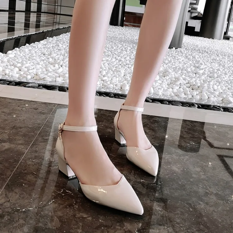 Big Size 9 10 11 12 high heels sandals women shoes woman summer ladies One-word sandals with thick heels
Big Size 9 10 11 12 high heels sandals women shoes woman summer ladies One-word sandals with thick heels
