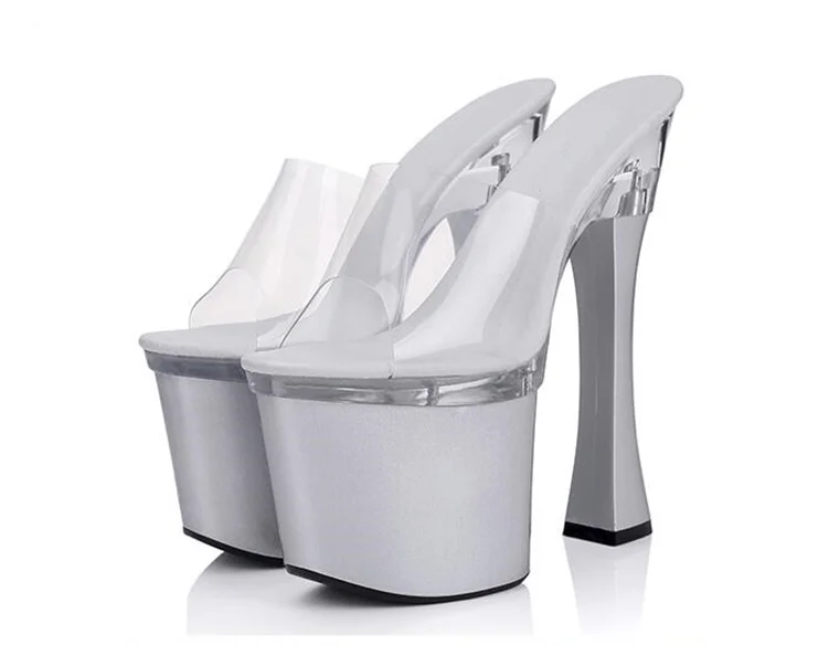2018 Super High Platform PVC Slippers Pure Color Transparent Slides Trendy Simple Casual Sliver Black White Red PEREIRA Shoes
2018 Super High Platform PVC Slippers Pure Color Transparent Slides Trendy Simple Casual Sliver Black White Red PEREIRA Shoes