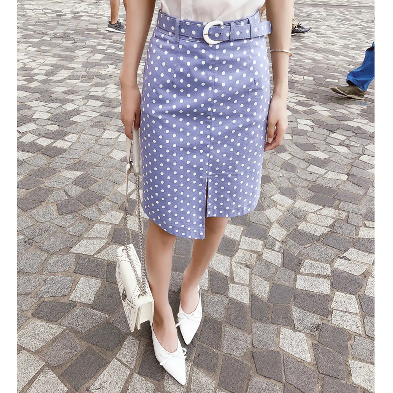 Mishow Women Summer Blue Vintage Elegant Mid-Long Skirt Wave Point Skirt A line high waist Skirt casual skinny Mini MX18B1616
Mishow Women Summer Blue Vintage Elegant Mid-Long Skirt Wave Point Skirt A line high waist Skirt casual skinny Mini MX18B1616