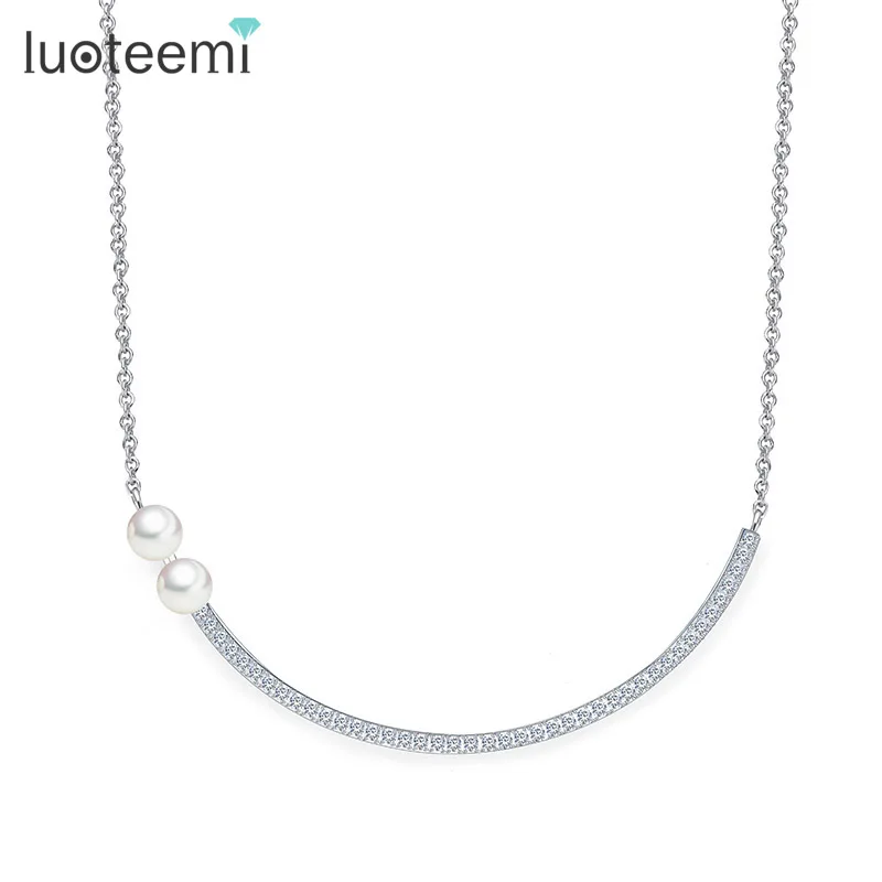LUOTEEMI Jewelry Elegant Clavicle Chain Girl Best Choice Full CZ with 2 Imitation Pearls White Gold Color Women Choker Necklace
LUOTEEMI Jewelry Elegant Clavicle Chain Girl Best Choice Full CZ with 2 Imitation Pearls White Gold Color Women Choker Necklace