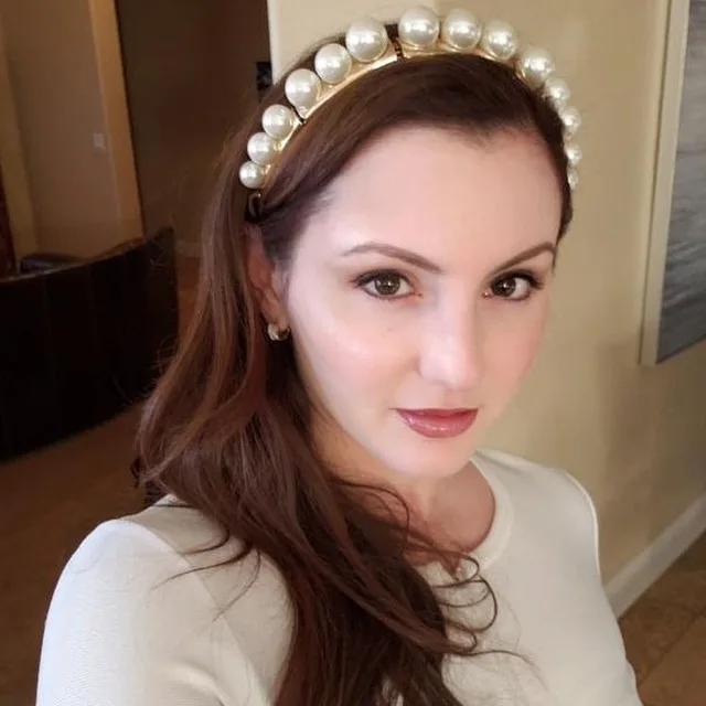 Girlgo Full Simulated Pearls Hairbands for Women Summer Trendy Hairbands Bridal Head Bands Headwear Bohemian Party Jewelry Ins
Girlgo Full Simulated Pearls Hairbands for Women Summer Trendy Hairbands Bridal Head Bands Headwear Bohemian Party Jewelry Ins