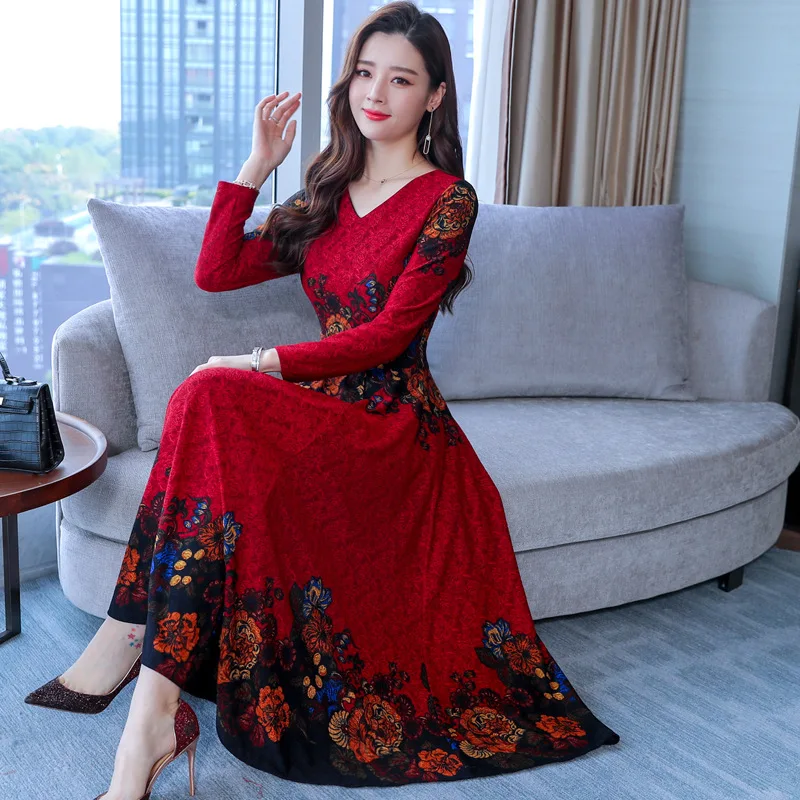 Elegant Ladies Floral Dress Big Swing Autumn Vestidos Plus Size Long Sleeved V-Neck High Waist Vintage Dresses Top Quality Slim
Elegant Ladies Floral Dress Big Swing Autumn Vestidos Plus Size Long Sleeved V-Neck High Waist Vintage Dresses Top Quality Slim