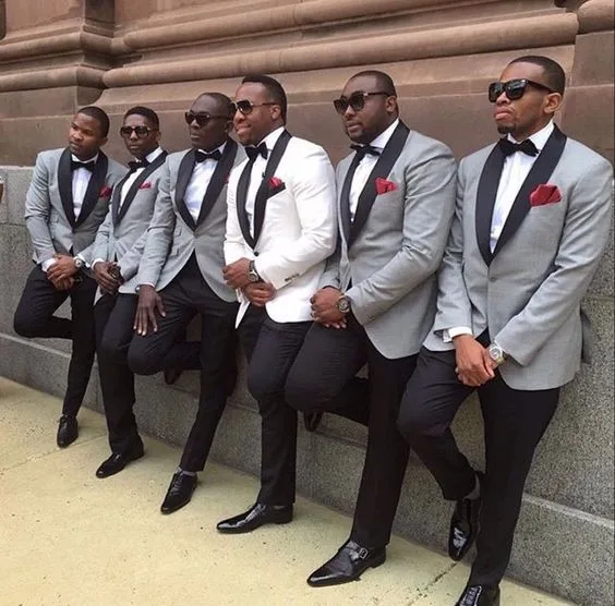 Tailor Made White Gray Wedding Suits For Men Black Shawl Lapel 2 Piece Groom Tuxedos Best Man Suit Bridegroom Groomsman Attire
Tailor Made White Gray Wedding Suits For Men Black Shawl Lapel 2 Piece Groom Tuxedos Best Man Suit Bridegroom Groomsman Attire