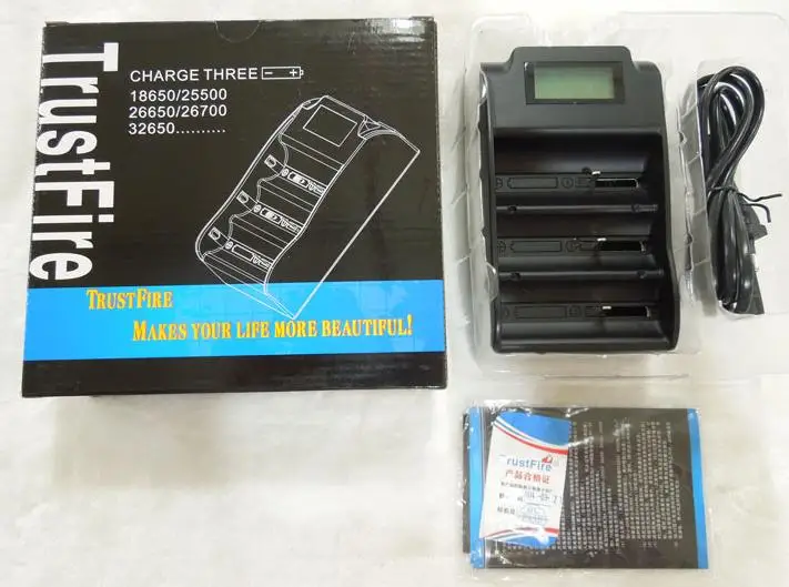 TrustFire TR-008 Intelligent 3 slots Li-ion Battery Charger with LCD Display Screen For 3.0V 4.2V 18650 25500 26700 26650 32650
TrustFire TR-008 Intelligent 3 slots Li-ion Battery Charger with LCD Display Screen For 3.0V 4.2V 18650 25500 26700 26650 32650