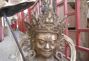 26" China bronze gild Foo Dogs fortune Vaishravana buddha Sculpture statue
26" China bronze gild Foo Dogs fortune Vaishravana buddha Sculpture statue