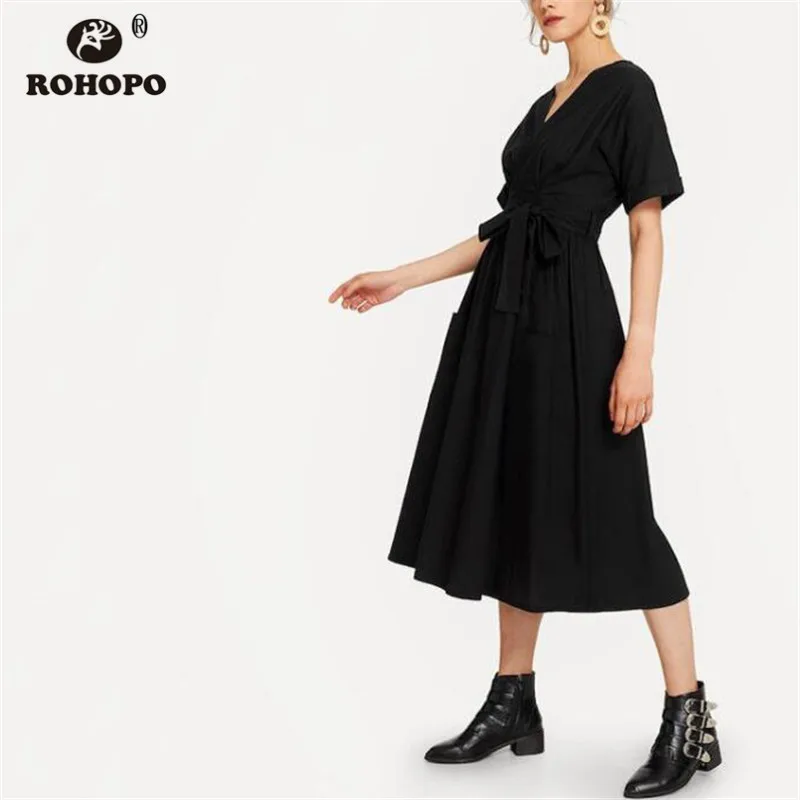 ROHOPO Puff High Waist Women Black Madi Dress Pleated Multiways Sashes Belt Vintage V Collar Vestido #6120
ROHOPO Puff High Waist Women Black Madi Dress Pleated Multiways Sashes Belt Vintage V Collar Vestido #6120
