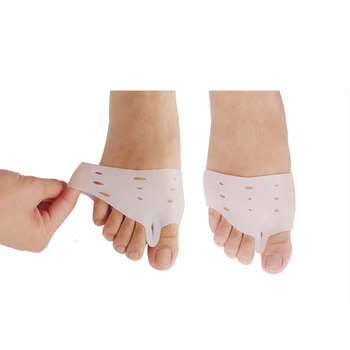 Top Sale 1 Pair 2 PCS Hallux Valgus Orthotics Silicone Toes Separator The Big Toe Bunion Corrector Orthopedic Pad Foot Care Tool
Top Sale 1 Pair 2 PCS Hallux Valgus Orthotics Silicone Toes Separator The Big Toe Bunion Corrector Orthopedic Pad Foot Care Tool