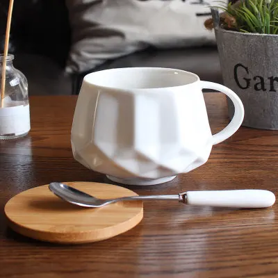 Concise Bone China Coffee Cup Saucer Spoon Set 320ml British Ceramic Teacup Brief Porcelain Tea Cup Party Teatime Drinkware
Concise Bone China Coffee Cup Saucer Spoon Set 320ml British Ceramic Teacup Brief Porcelain Tea Cup Party Teatime Drinkware