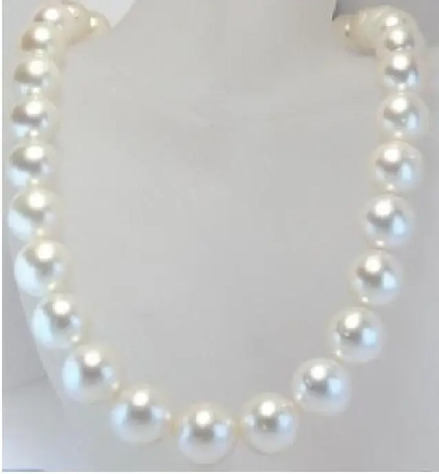 SHOT AAA+ 11-12mm NATURAL SOUTH SEA WHITE PEARL NECKLACE 18'' 14KGP GOLD r a(5.18)
SHOT AAA+ 11-12mm NATURAL SOUTH SEA WHITE PEARL NECKLACE 18'' 14KGP GOLD r a(5.18)