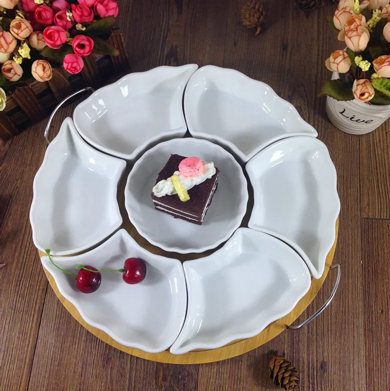 Porcelain Grids Dish Set Decorative Ceramic Bowl Kitchen Tableware Utility Serving Tray for Dried Fruits, Cakes and Candies
Porcelain Grids Dish Set Decorative Ceramic Bowl Kitchen Tableware Utility Serving Tray for Dried Fruits, Cakes and Candies