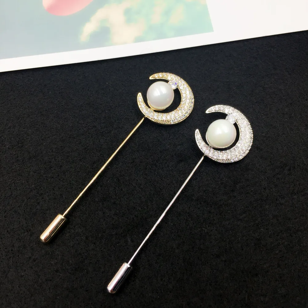 New Fashion Women Cubic Zirconia Floating Locket Stick Brooches Moon Pearl Lapel Collar Pins Women Wedding Scarf Clip Jewelry
New Fashion Women Cubic Zirconia Floating Locket Stick Brooches Moon Pearl Lapel Collar Pins Women Wedding Scarf Clip Jewelry