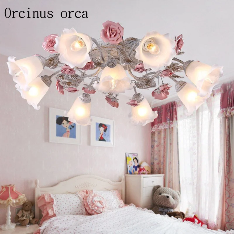 Korean garden LED ceiling lamp rose lamp garden lamp wrought iron lantern living room bedroom lamp Postage free
Korean garden LED ceiling lamp rose lamp garden lamp wrought iron lantern living room bedroom lamp Postage free