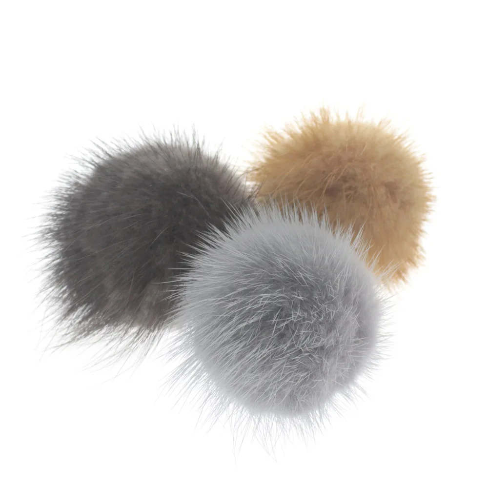 Fashion 2pcs 5CM Real Mink Fur Ball Pompoms Hand Made DIY For Jewelry Making Hat Shoes Bag Keychain Clothing Accessories
Fashion 2pcs 5CM Real Mink Fur Ball Pompoms Hand Made DIY For Jewelry Making Hat Shoes Bag Keychain Clothing Accessories