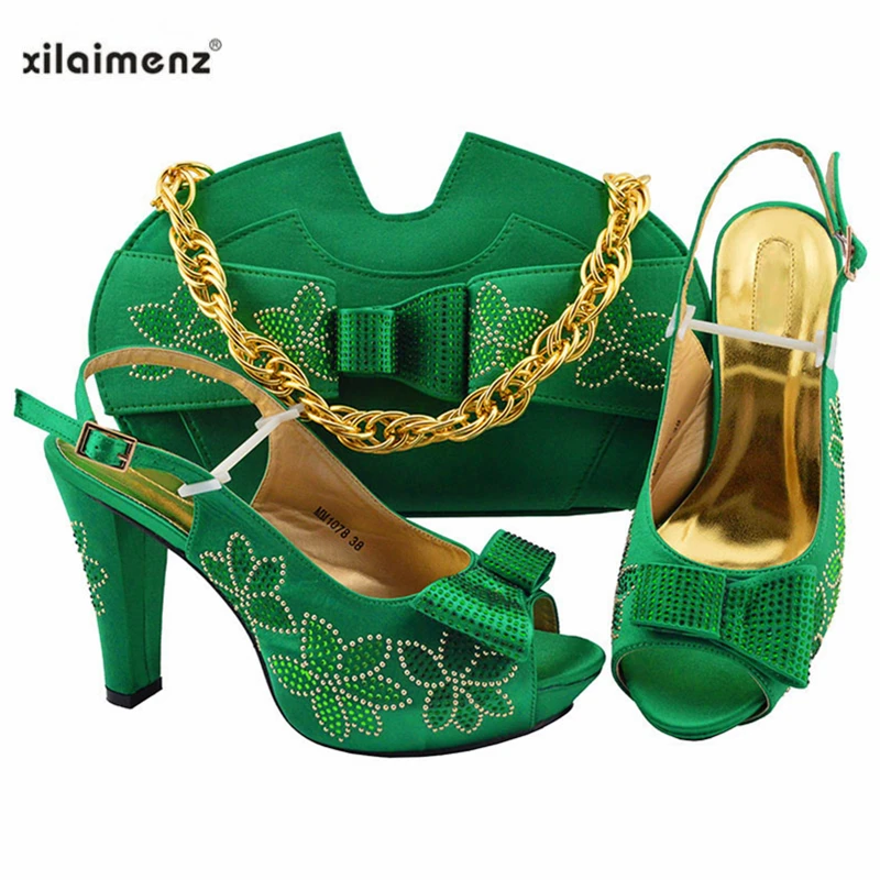 2019 New Arrivals Nigerian Shoes With Matching Bags Set African Women's Party Shoes and Bag Sets with Shinning Crystal in Green
2019 New Arrivals Nigerian Shoes With Matching Bags Set African Women's Party Shoes and Bag Sets with Shinning Crystal in Green