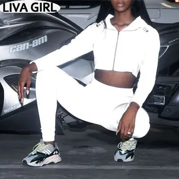 Reflective hooded sweater with casual women's drawstring stitching on the street running flash jacket sports jacket
Reflective hooded sweater with casual women's drawstring stitching on the street running flash jacket sports jacket