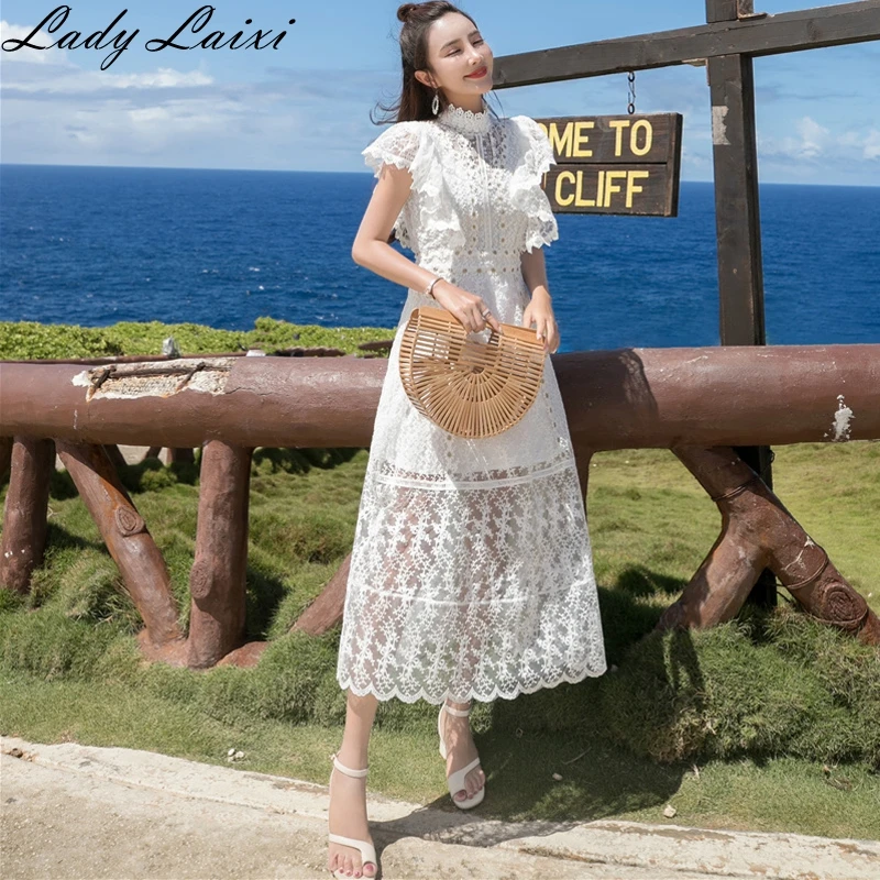 2019 Summer Runway White Lace Dress Women Butterfly Sleeve Elegant Flower Embroidery Long Dresses Slim Hollow Out party Dress
2019 Summer Runway White Lace Dress Women Butterfly Sleeve Elegant Flower Embroidery Long Dresses Slim Hollow Out party Dress