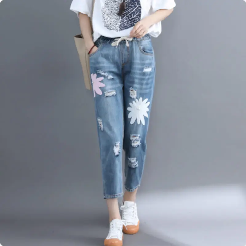THHONE Plus Size Jeans Women Denim Pants Embroidery Trousers Flowers Mujer Jean Femme Casual Ripped Mom Jeans Pants Female
THHONE Plus Size Jeans Women Denim Pants Embroidery Trousers Flowers Mujer Jean Femme Casual Ripped Mom Jeans Pants Female