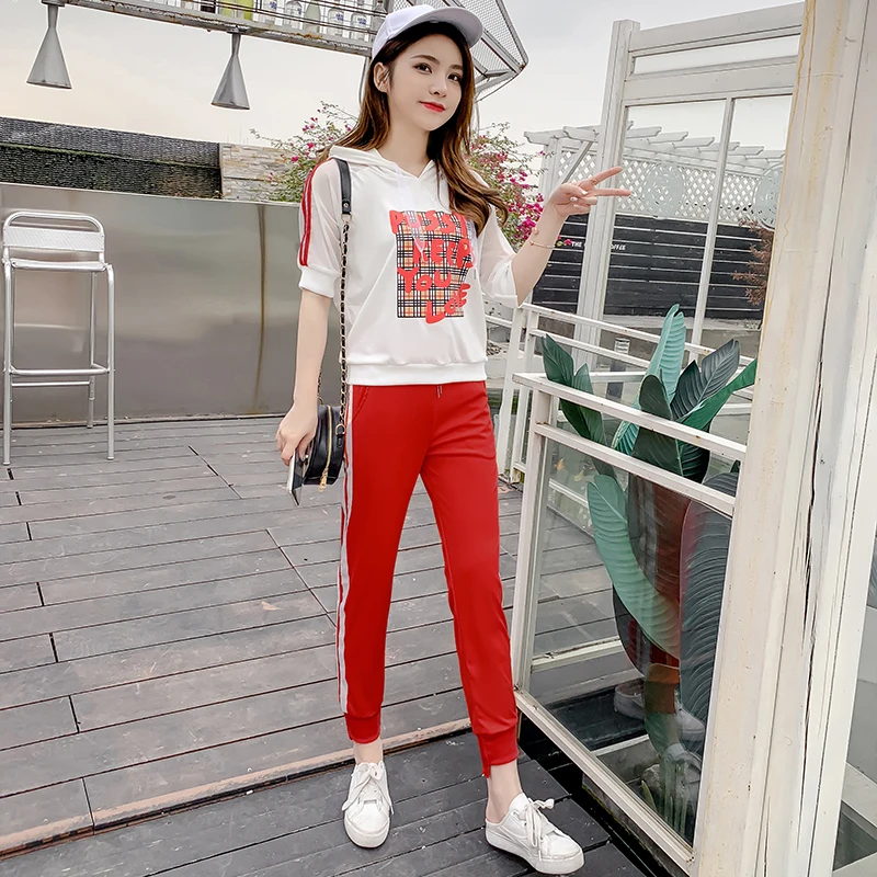 2019 New Casual Fashion Sports Suit Female Summer High Casual Temperament Thin Round Neck Short Sleeve Wild Two-piece
2019 New Casual Fashion Sports Suit Female Summer High Casual Temperament Thin Round Neck Short Sleeve Wild Two-piece