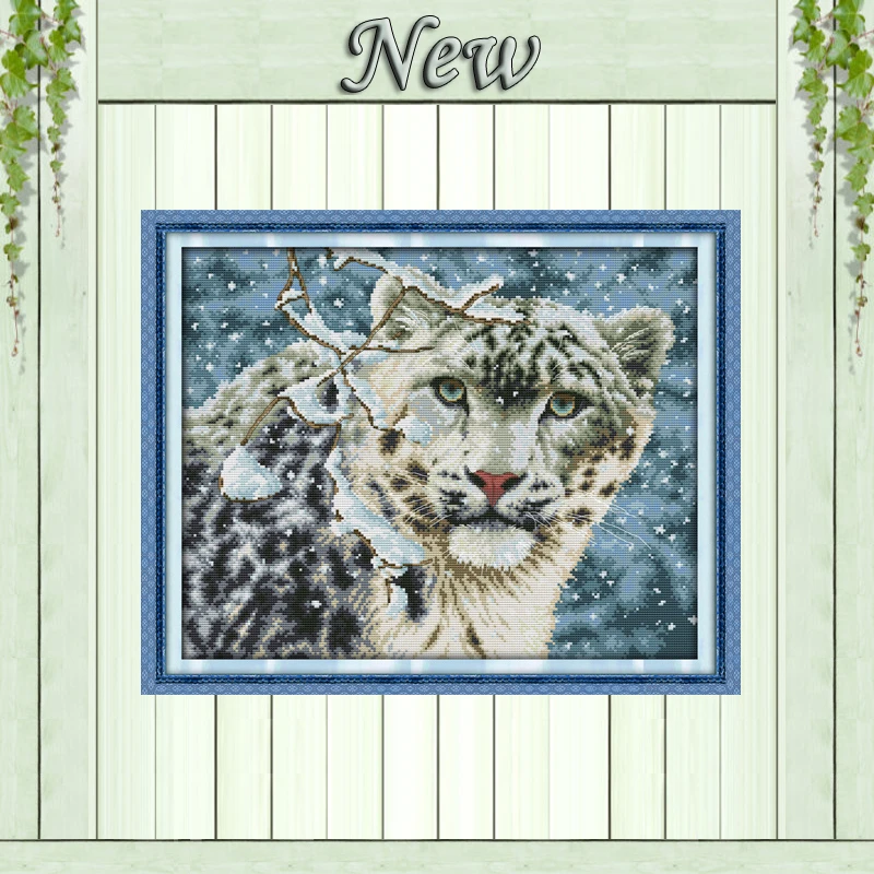 Snow leopard winter animal Counted print on canvas DMC 14CT 11CT Cross Stitch DIY Needlework kit Embroidery Sets Home wall Decor
Snow leopard winter animal Counted print on canvas DMC 14CT 11CT Cross Stitch DIY Needlework kit Embroidery Sets Home wall Decor