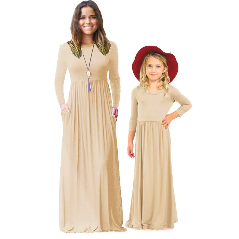 2019 Autumn Spring Family Matching Same Clothes Green Khaki Purple Red Blue Paired Mommy and Me Long Dress
2019 Autumn Spring Family Matching Same Clothes Green Khaki Purple Red Blue Paired Mommy and Me Long Dress