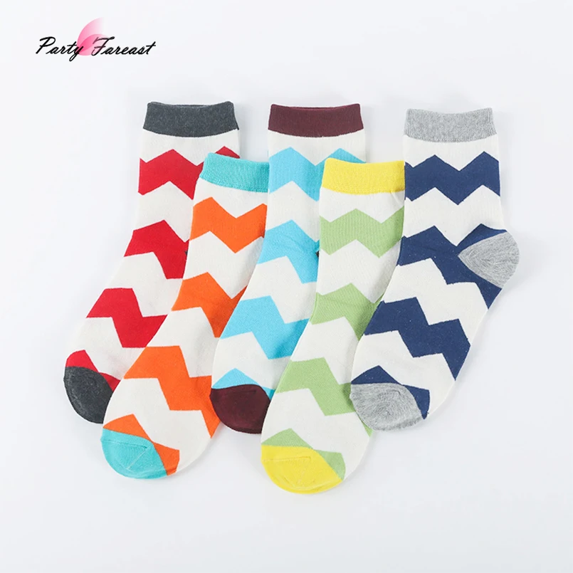 PF 5pairs Men's Long Socks Colorful Wave Stripes Male Socks Comfortable Cotton Meias Homem Men's Dress Socks Heren Sokken V0302
PF 5pairs Men's Long Socks Colorful Wave Stripes Male Socks Comfortable Cotton Meias Homem Men's Dress Socks Heren Sokken V0302