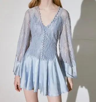 Luxury Dress Runway Designers 2020 New Arrivals Spring Summer High Quality V Neck Flare Sleeve Elegant Lace Pleated Mini Dress
Luxury Dress Runway Designers 2020 New Arrivals Spring Summer High Quality V Neck Flare Sleeve Elegant Lace Pleated Mini Dress
