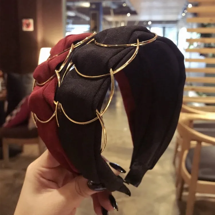 South Korea Round Chain Headbands Women Braided Fabric Ribbon Barrette Hair Band Solid Color Headband Female Hair Accessories
South Korea Round Chain Headbands Women Braided Fabric Ribbon Barrette Hair Band Solid Color Headband Female Hair Accessories