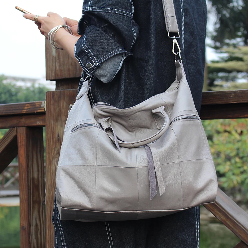 Genuine Leather Female Messenger Bag bucket Ladies Summer handbags Shopping Women Crossbody Bag Shoulder Bags 2019 Designer
Genuine Leather Female Messenger Bag bucket Ladies Summer handbags Shopping Women Crossbody Bag Shoulder Bags 2019 Designer