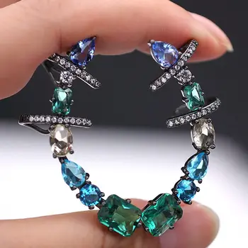New Design Colorful Cubic Zirconia Stud Earring For Women Fashion Multi Color Stone Crystal Glass Party Earring Fashion Jewelry
New Design Colorful Cubic Zirconia Stud Earring For Women Fashion Multi Color Stone Crystal Glass Party Earring Fashion Jewelry