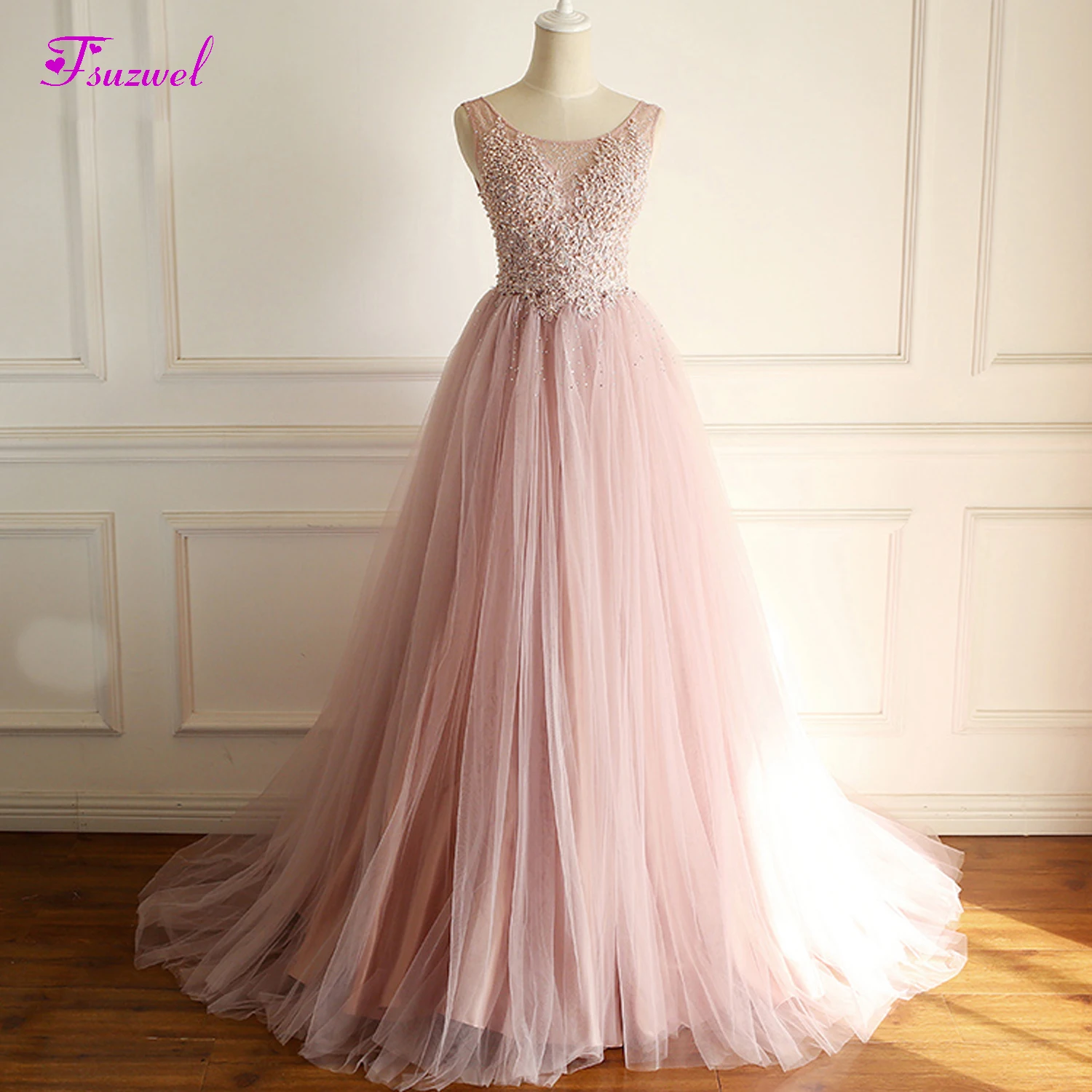 Fsuzwel Designer Scoop Neck Lace Appliques Bohemian Wedding Dress 2019 Luxury Beaded Pearls A-Line Wedding Gown Vestido de Noiva
Fsuzwel Designer Scoop Neck Lace Appliques Bohemian Wedding Dress 2019 Luxury Beaded Pearls A-Line Wedding Gown Vestido de Noiva