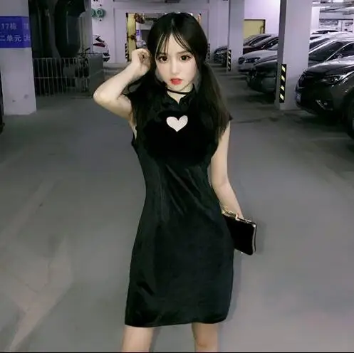 New Sexy Club Punk Black Elegant Vintage Gothic Heart Hollowing out Cheongsam Summer Female Fashion Sexy Dress 2019
New Sexy Club Punk Black Elegant Vintage Gothic Heart Hollowing out Cheongsam Summer Female Fashion Sexy Dress 2019