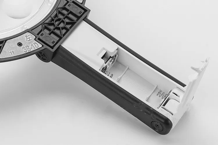 Xinxiang Magnifier 1.8X 5X illuminated Magnifying Glass With LED Light For Reading Map Magnifiers Folding Desk Glasses Magnifier (7)