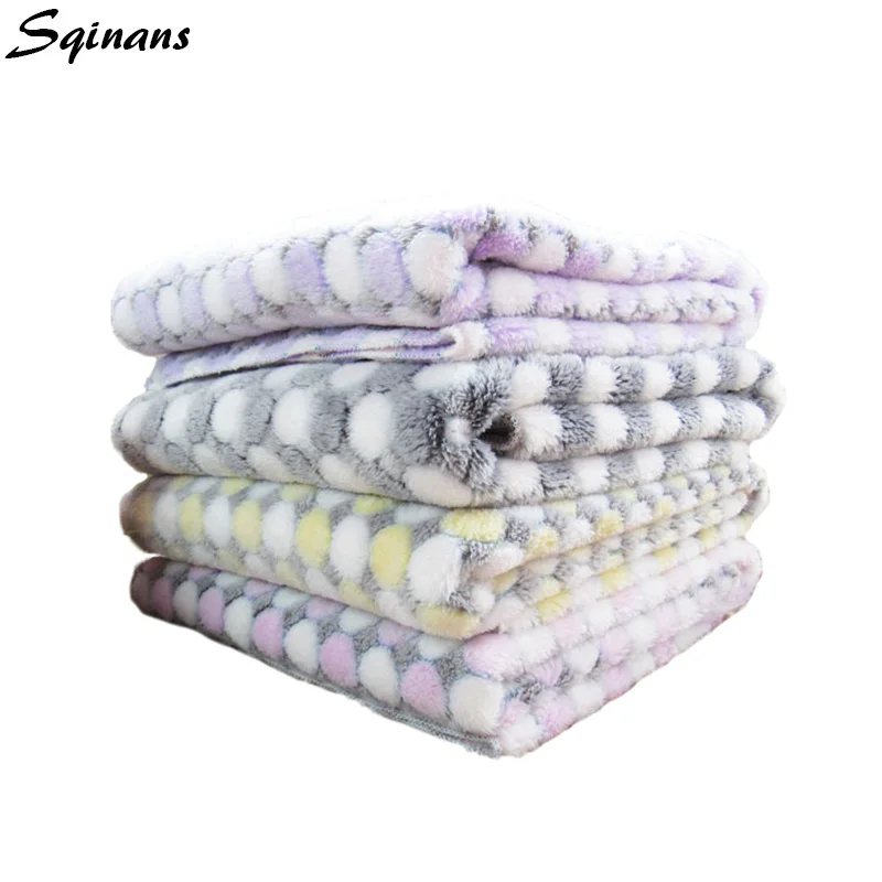 Sqinans Soft Fannel Dog Blanket Hand Washable Puppy Cat Bed Mat Dot Print Warm Sleeping Mattress For Small Dog Cats Pet Supplies
Sqinans Soft Fannel Dog Blanket Hand Washable Puppy Cat Bed Mat Dot Print Warm Sleeping Mattress For Small Dog Cats Pet Supplies