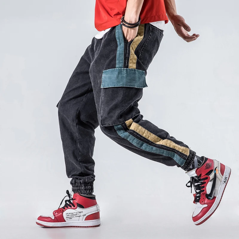 2018 Autumn Fashion Men Jeans Loose Fit Big Pocket Harem Cargo Pants Men Stripe Patch Design Japanese Style Hip Hop Jogger Pants
2018 Autumn Fashion Men Jeans Loose Fit Big Pocket Harem Cargo Pants Men Stripe Patch Design Japanese Style Hip Hop Jogger Pants