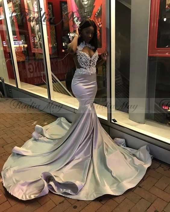 Sparkly Crystal Long Mermaid Silver Prom Dresses 2019 Sexy Sheer Black Girls Long Graduation Dress African Plus Size Formal Gown
Sparkly Crystal Long Mermaid Silver Prom Dresses 2019 Sexy Sheer Black Girls Long Graduation Dress African Plus Size Formal Gown