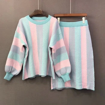 2019 Hot Sale Wool Winter Women's 2 Piece Suit Fashion Round Neck Striped Long Sleeve Loose Knit Top + Skirt Two Matching Sets
2019 Hot Sale Wool Winter Women's 2 Piece Suit Fashion Round Neck Striped Long Sleeve Loose Knit Top + Skirt Two Matching Sets