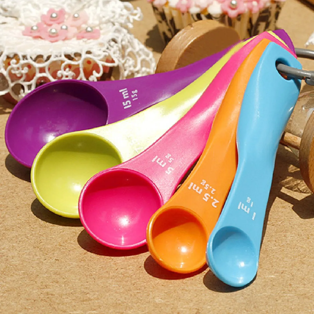 Great Cheap 5pcs Measuring SpoonColorful Plastic (1 / 2.5 / 5 / 7.5/ 15ml) Measure Spoon Super Sugar Cake Baking Spoon
Great Cheap 5pcs Measuring SpoonColorful Plastic (1 / 2.5 / 5 / 7.5/ 15ml) Measure Spoon Super Sugar Cake Baking Spoon