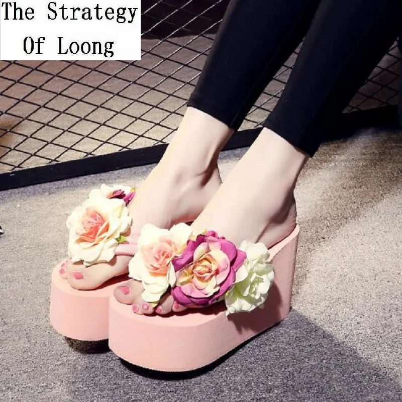 2019 Summer New High Heels 11 CM Wedge Women Flip Flops Ladies Platform High Heels Thong Slippers Sweet Flowers Sandals 1812
2019 Summer New High Heels 11 CM Wedge Women Flip Flops Ladies Platform High Heels Thong Slippers Sweet Flowers Sandals 1812