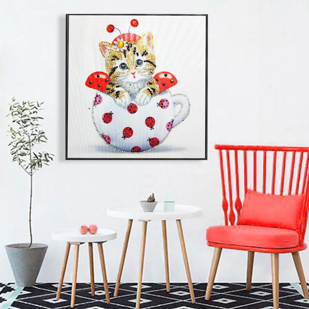 DIY 5D Special Shaped Diamond Painting Multiple patterns Animal cartoon Rhinestones Home Decoration
DIY 5D Special Shaped Diamond Painting Multiple patterns Animal cartoon Rhinestones Home Decoration